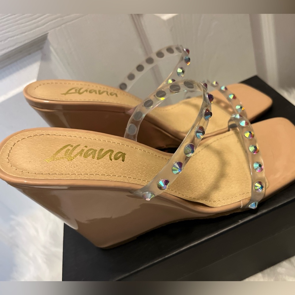 Wedge sandal